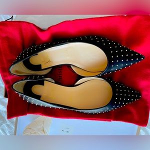 Christian Louboutin black flats 37